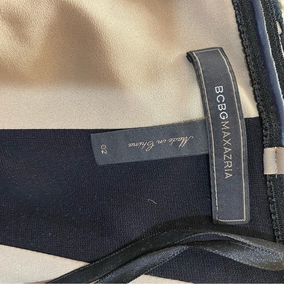 BCBG Max Azria Dress size 2 EUC - Picture 6 of 11